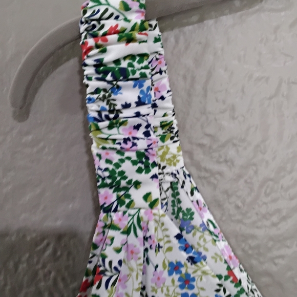 Cabi Wome's Floral Sleeveless Top - Picture 4 of 8